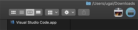 解凍された VSCode.app を「アプリケーション」フォルダへ移動する様子